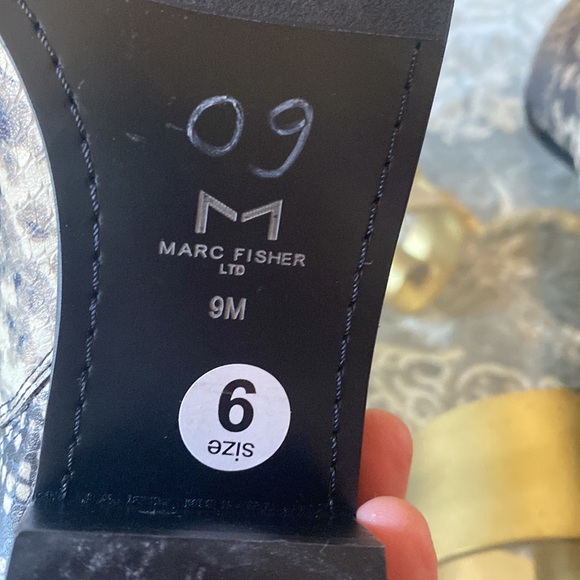 Ankle Boots MARC FISHER - Picture 8 of 9